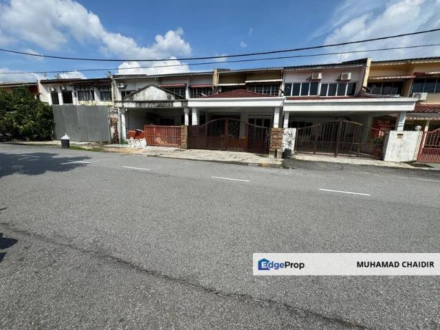 House for sale in Langat, Selangor