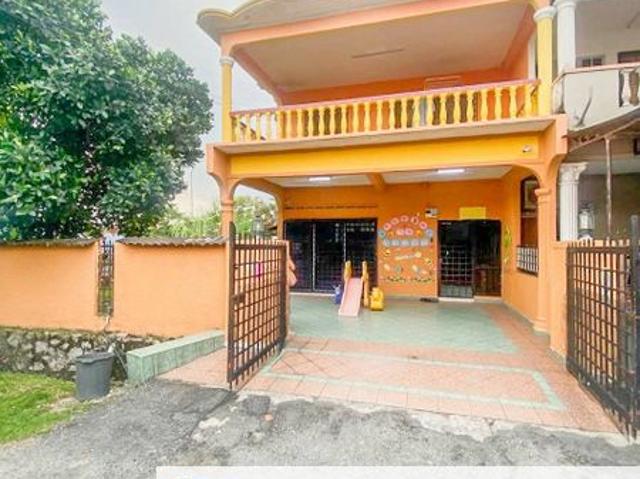 House for sale in Langat, Selangor