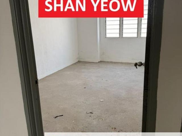 Shop for rent in Taman Idaman, Simpang Ampat