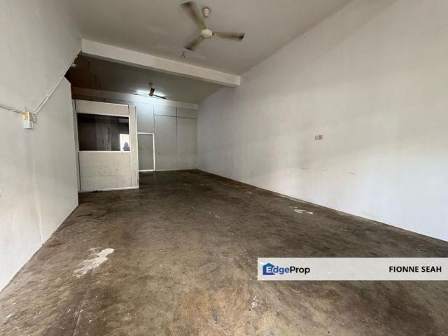 Shop for rent in Wellesley, Penang