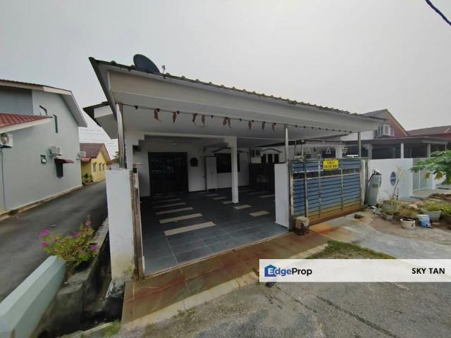 House for sale in Taman Merak Mas, Melaka Tengah