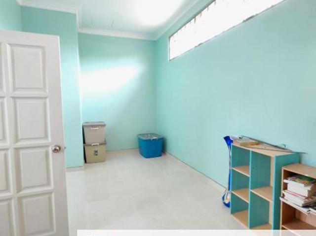 House for sale in Tanjong Sepat, Selangor