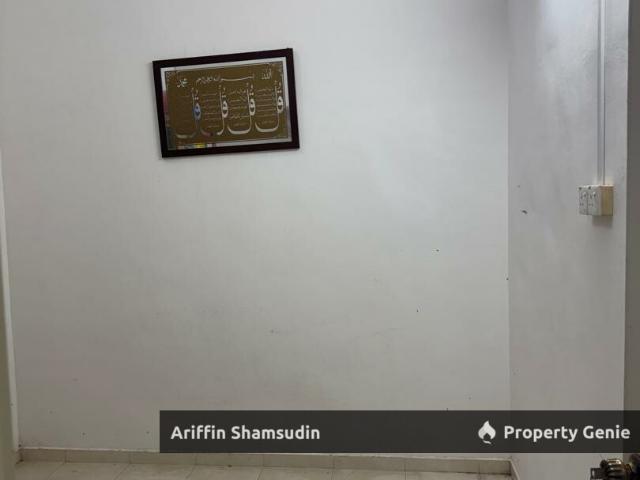 Terraced House for sale in Taboh Naning, Malaka