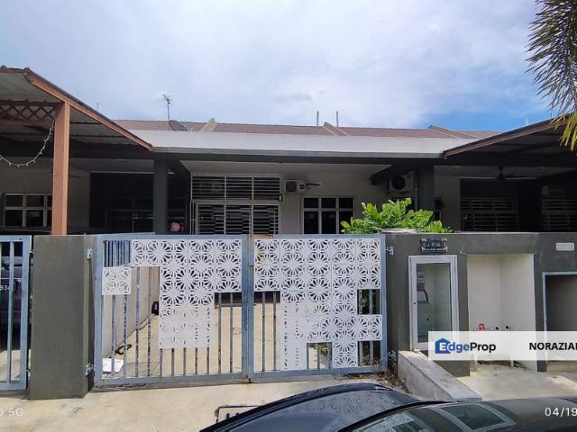 House for sale in Kampung Olak Lempit, Kuala Langat