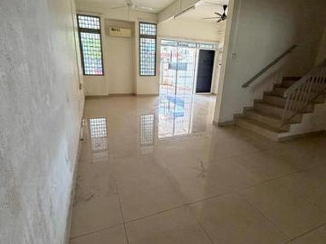 Terraced House for rent in Wellesley, Penang