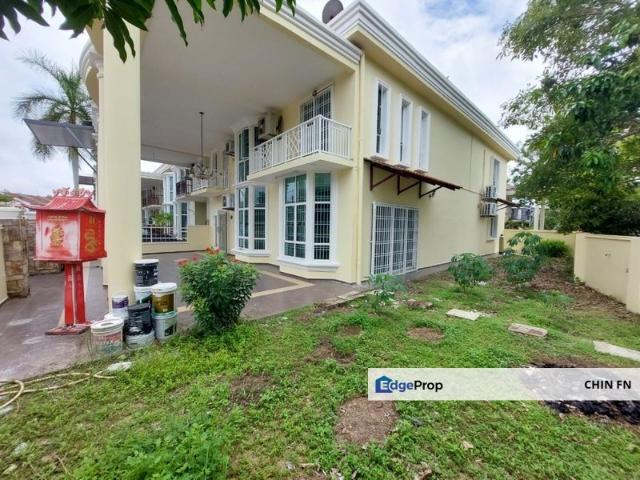 House for sale in Malaka