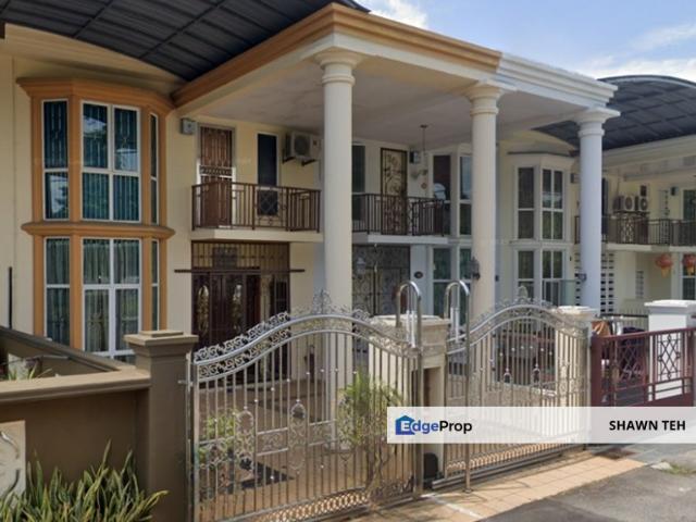 House for sale in Malaka