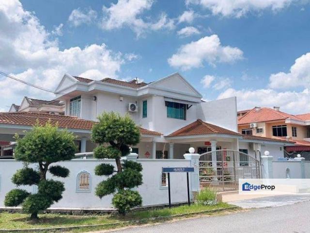 House for sale in Malaka