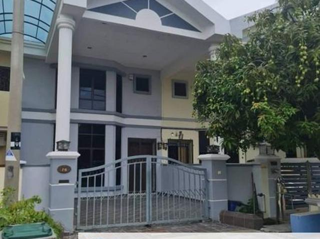 House for rent in Malaka