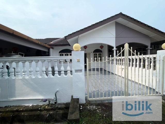 Room for rent in Malaka