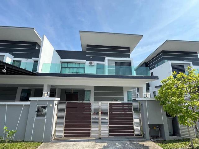 Residential House for sale in Kluang, Johor