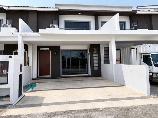 Terraced House for sale in Wellesley, Penang