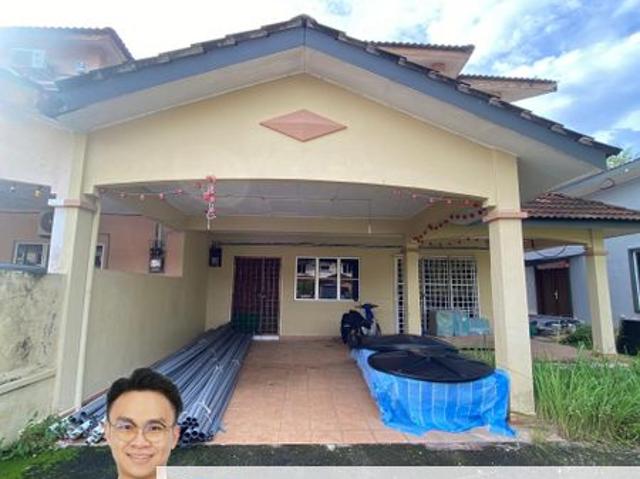 House for sale in Sendayan Village, Negeri Sembilan