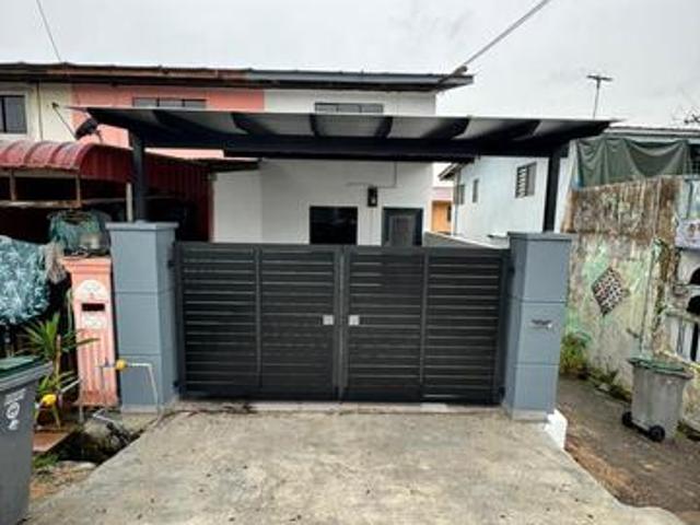 Terraced House for sale in Ulu Tiram, Johor