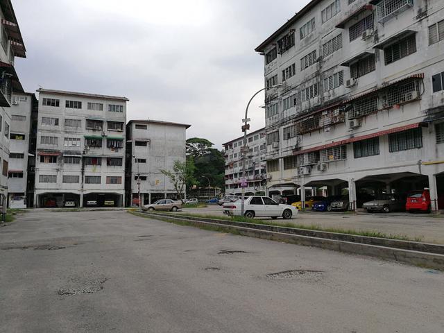 Flat for sale in Kajang, Langat