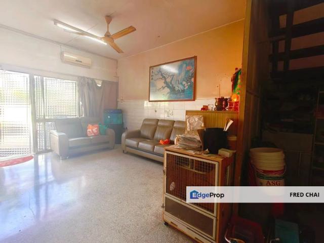 House for sale in Country Heights Damansara, Kuala Lumpur