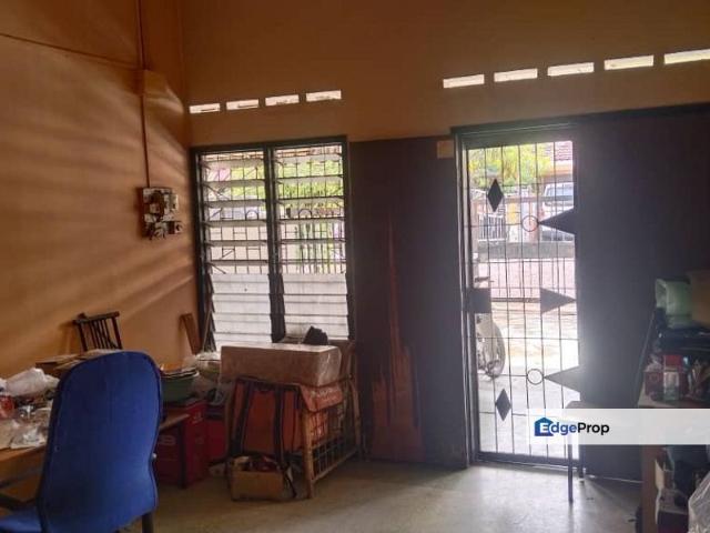 House for sale in Country Heights Damansara, Kuala Lumpur