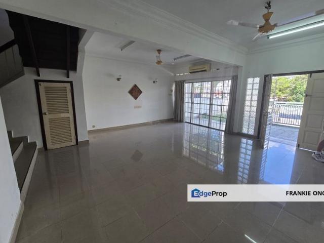 House for sale in Country Heights Damansara, Kuala Lumpur