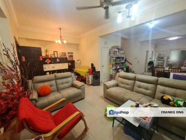 House for sale in Country Heights Damansara, Kuala Lumpur