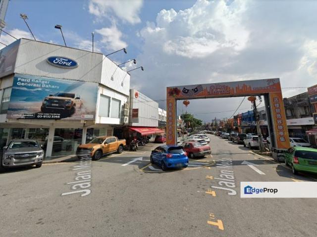 Shop for rent in Country Heights Damansara, Kuala Lumpur