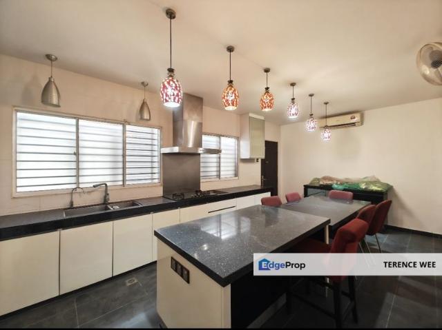 House for sale in Country Heights Damansara, Kuala Lumpur