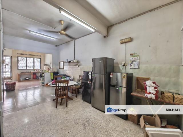House for sale in Country Heights Damansara, Kuala Lumpur