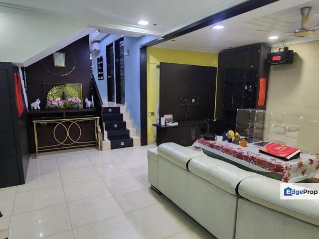 House for sale in Country Heights Damansara, Kuala Lumpur