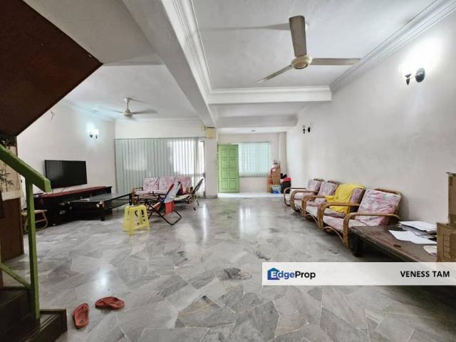 House for sale in Country Heights Damansara, Kuala Lumpur