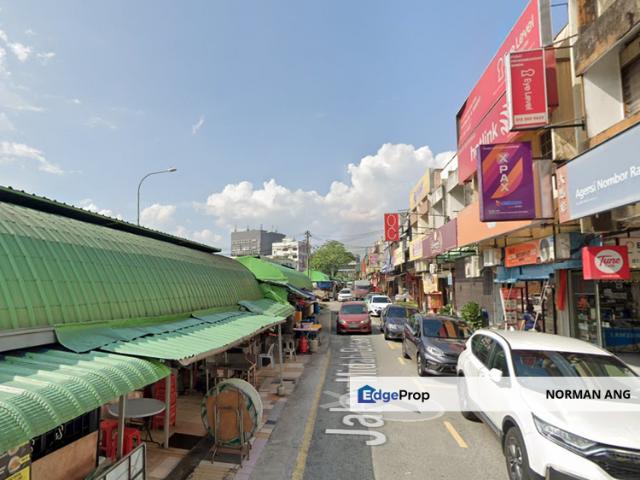 Shop for rent in Country Heights Damansara, Kuala Lumpur