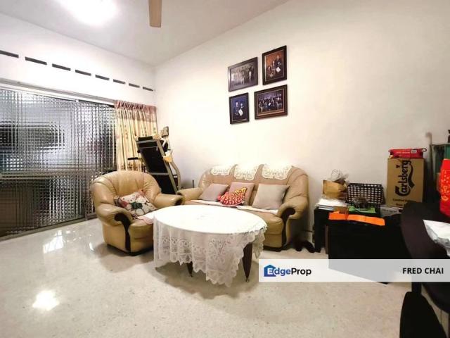 House for sale in Country Heights Damansara, Kuala Lumpur