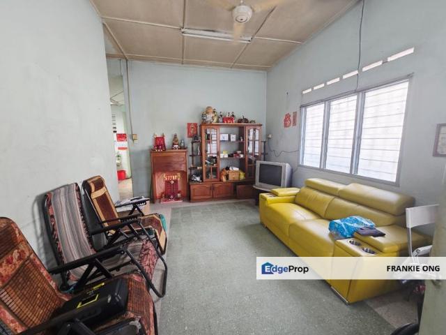 House for sale in Country Heights Damansara, Kuala Lumpur