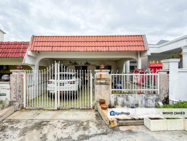 House for sale in Country Heights Damansara, Kuala Lumpur