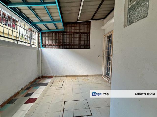 House for sale in Country Heights Damansara, Kuala Lumpur