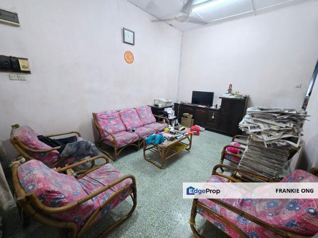 House for sale in Country Heights Damansara, Kuala Lumpur