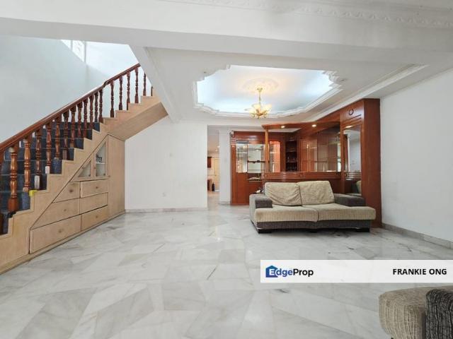 House for sale in Country Heights Damansara, Kuala Lumpur