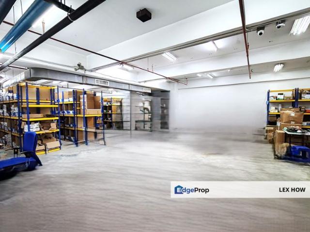 Warehouse for rent in Bandar Tun Razak, Kuala Lumpur