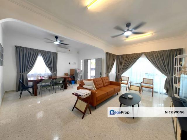 House for sale in Country Heights Damansara, Kuala Lumpur