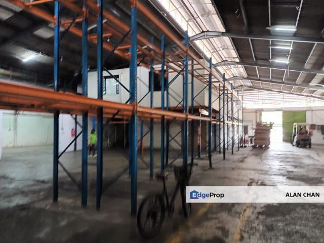 Warehouse for rent in Country Heights Damansara, Kuala Lumpur