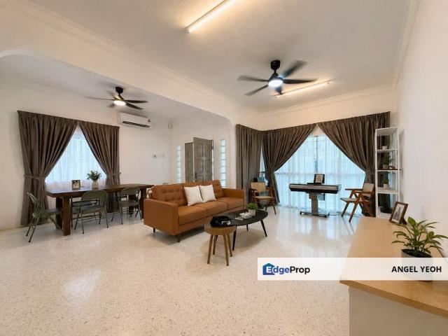 House for sale in Country Heights Damansara, Kuala Lumpur