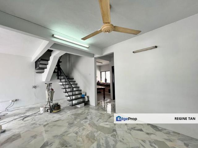 House for sale in Country Heights Damansara, Kuala Lumpur