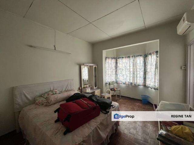 House for sale in Country Heights Damansara, Kuala Lumpur
