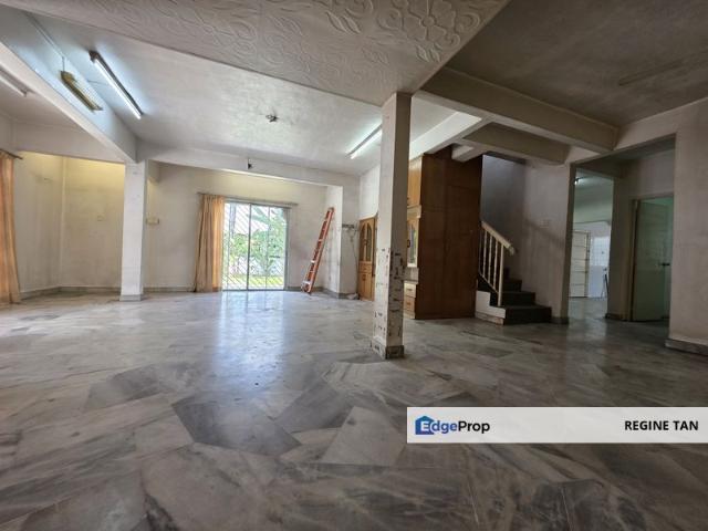 House for sale in Country Heights Damansara, Kuala Lumpur