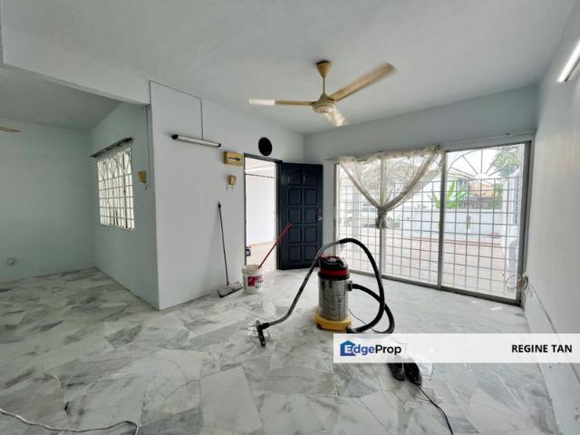 House for sale in Country Heights Damansara, Kuala Lumpur