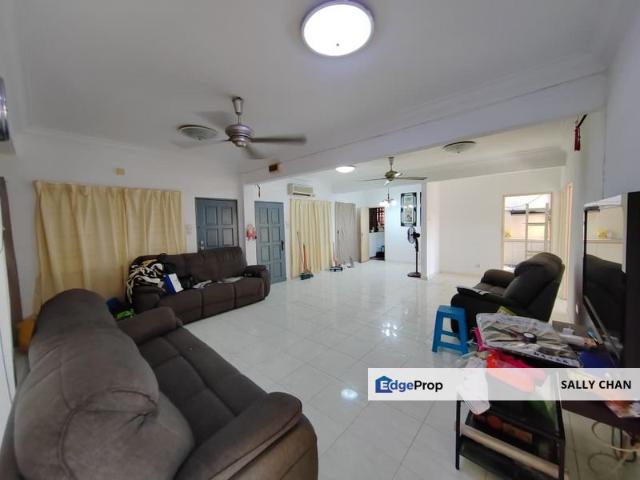 Flat for rent in Kajang, Langat