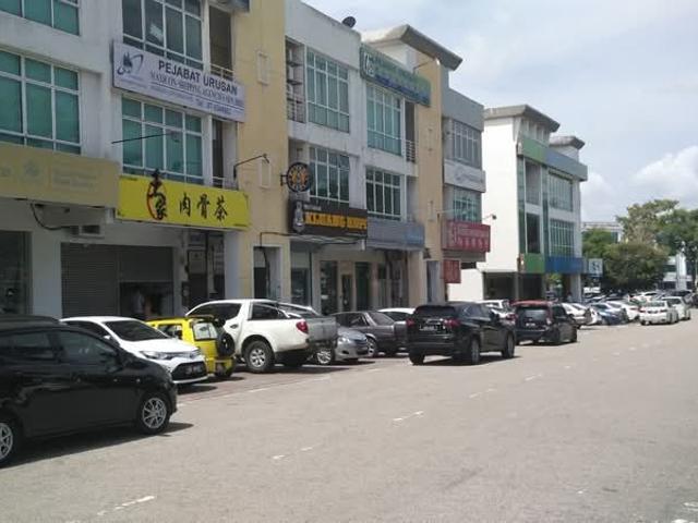 House for rent in Taman Molek, Johor Bahru