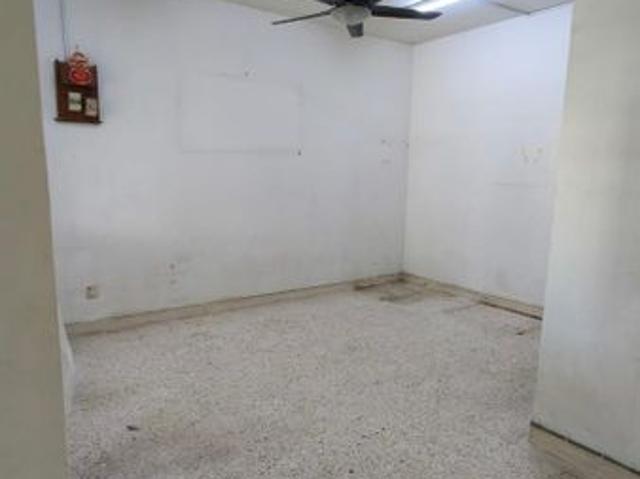 House for sale in Taman Molek, Johor Bahru