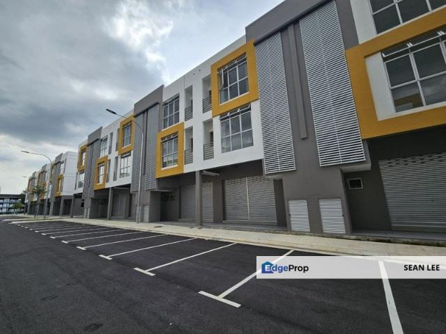 Warehouse for rent in Johor