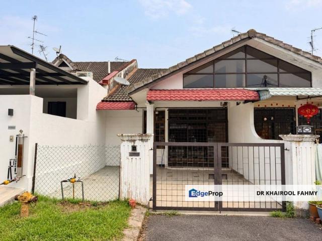 House for sale in Taman Molek, Johor Bahru