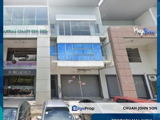 Shop for sale in Bukit Ledang, Johor