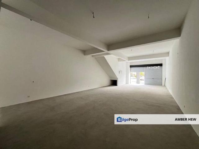 Shop for rent in Taman Molek, Johor Bahru